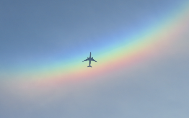 飛行機と環天頂アーク 飛行機と環天頂アーク
