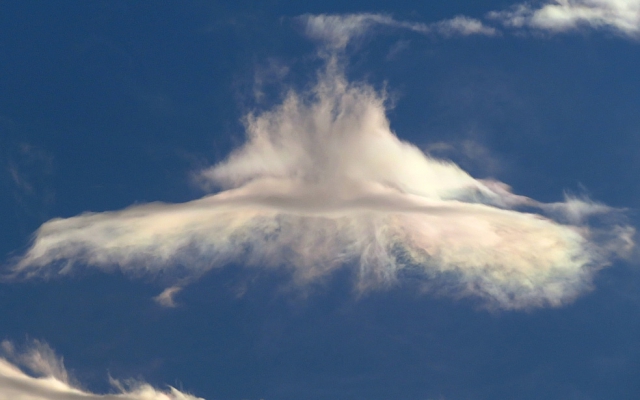 くらげみたいな雲